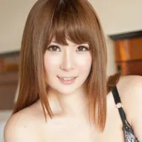 Momoka Nishina